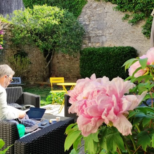 Jardin de l'hôtel Roca Fortis 3 étoiles à Rochefort